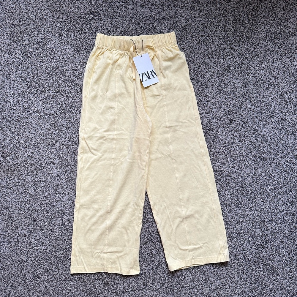 NWT Yellow Joggers
